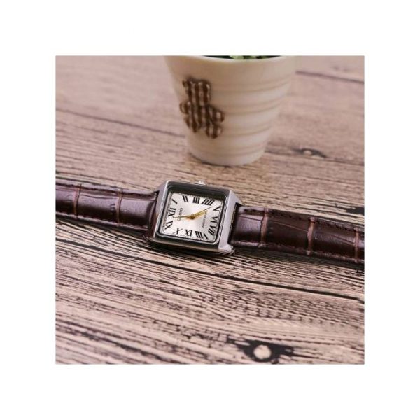 Casio – Élégante montre carrée pour femme