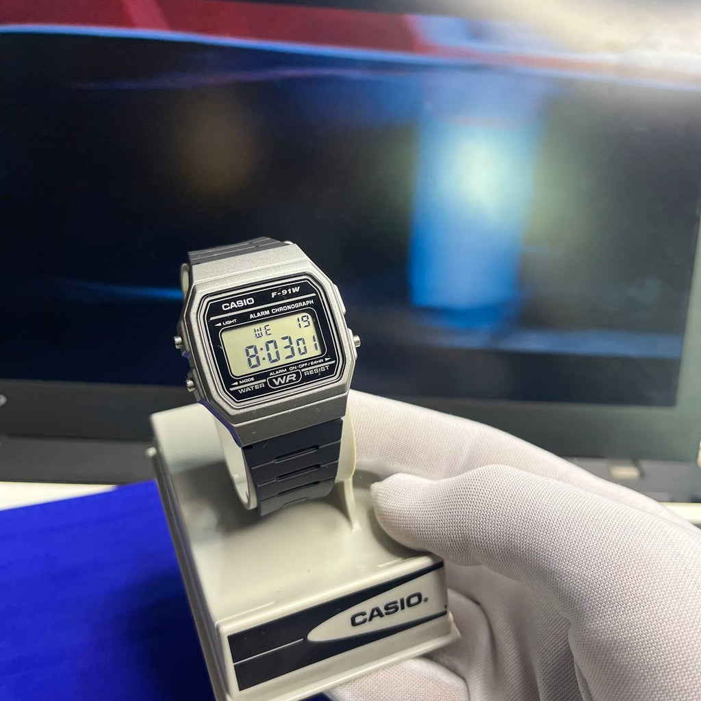 Casio f91 Gris